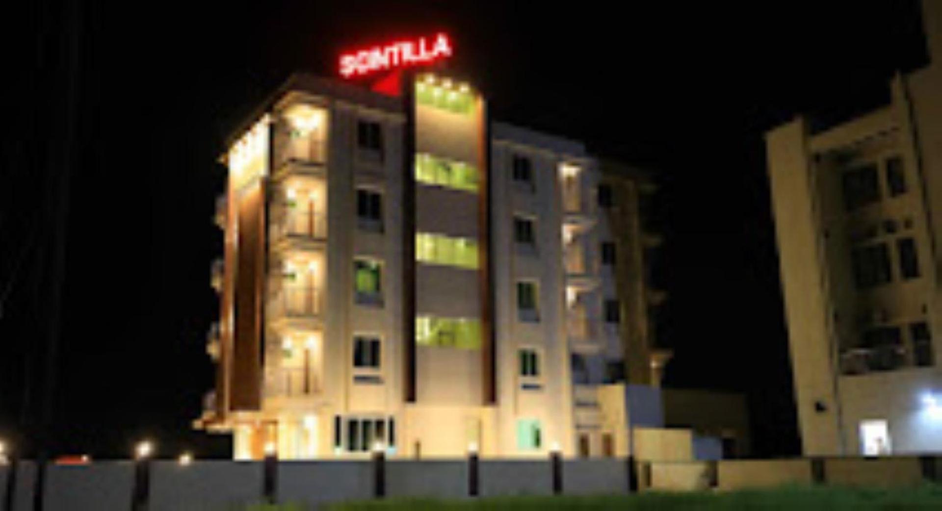 Hotel Krish , Somnāth エクステリア 写真